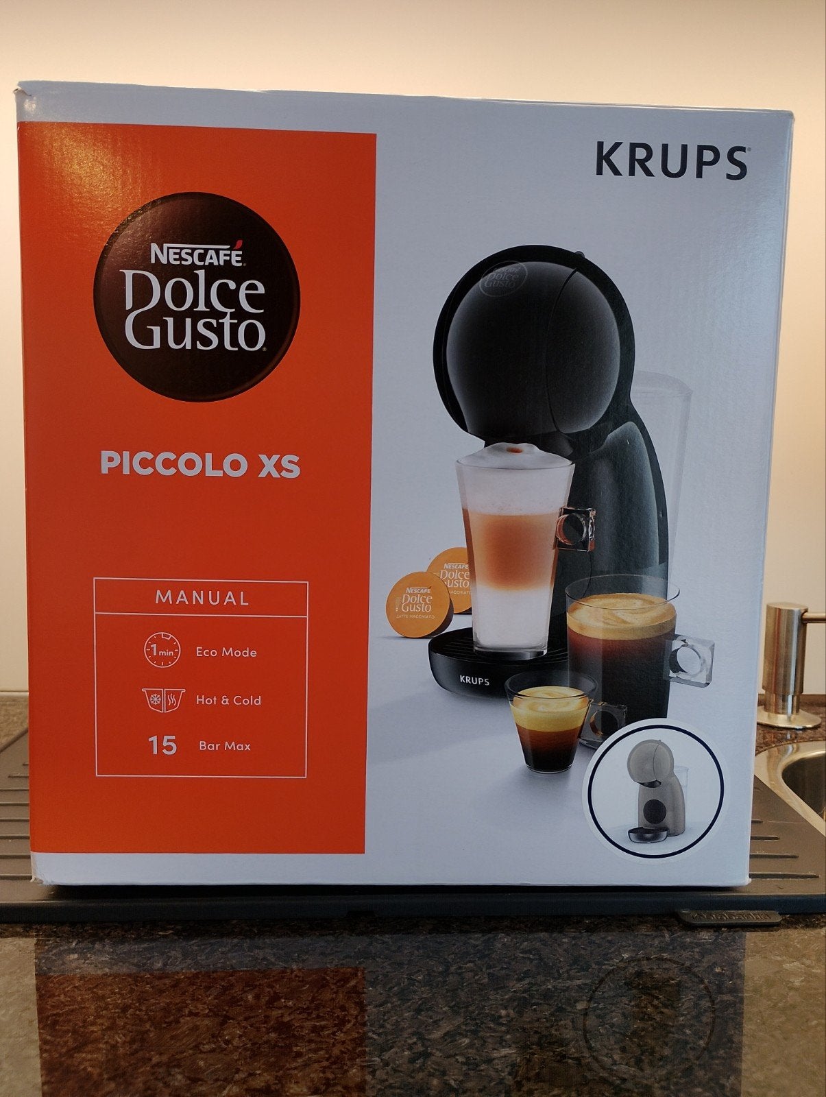 Dolce Custo, Ophalen of Verzenden, Zo goed als nieuw, Koffiemachine, Koffiepads en cups