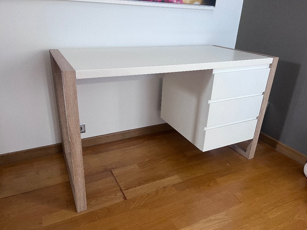 Bureau, Huis en Inrichting, Bureaus, Ophalen, Gebruikt, 60 cm, 130 cm
