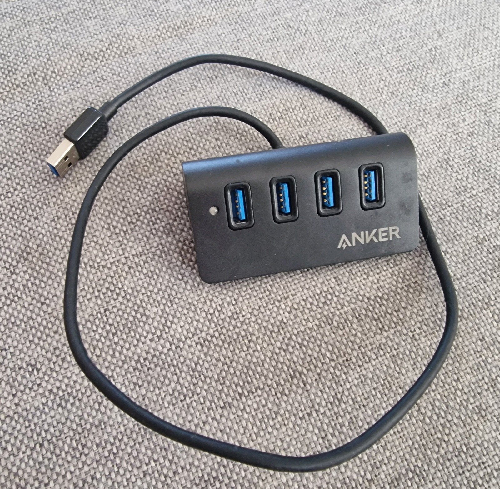 Anker 4 poorts USB-A 3.0 hub (aluminium, USB powered), Ophalen of Verzenden, USB-hub, Anker, Gebruikt