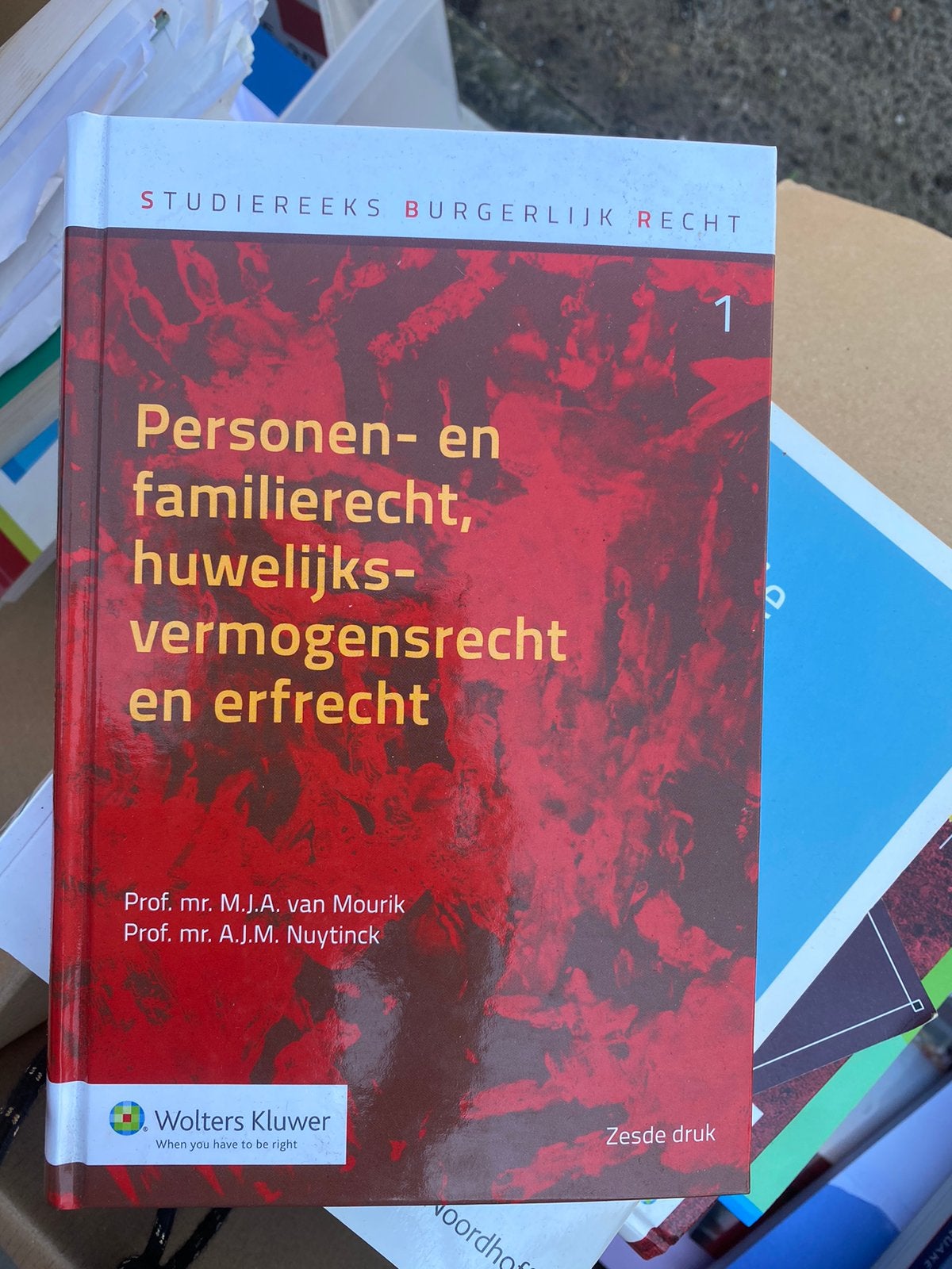 Personen- en familierecht, huwelijksvermogensrecht en erfrec, Ophalen of Verzenden, A.J.M. Nuytinck; M.J.A. van Mourik