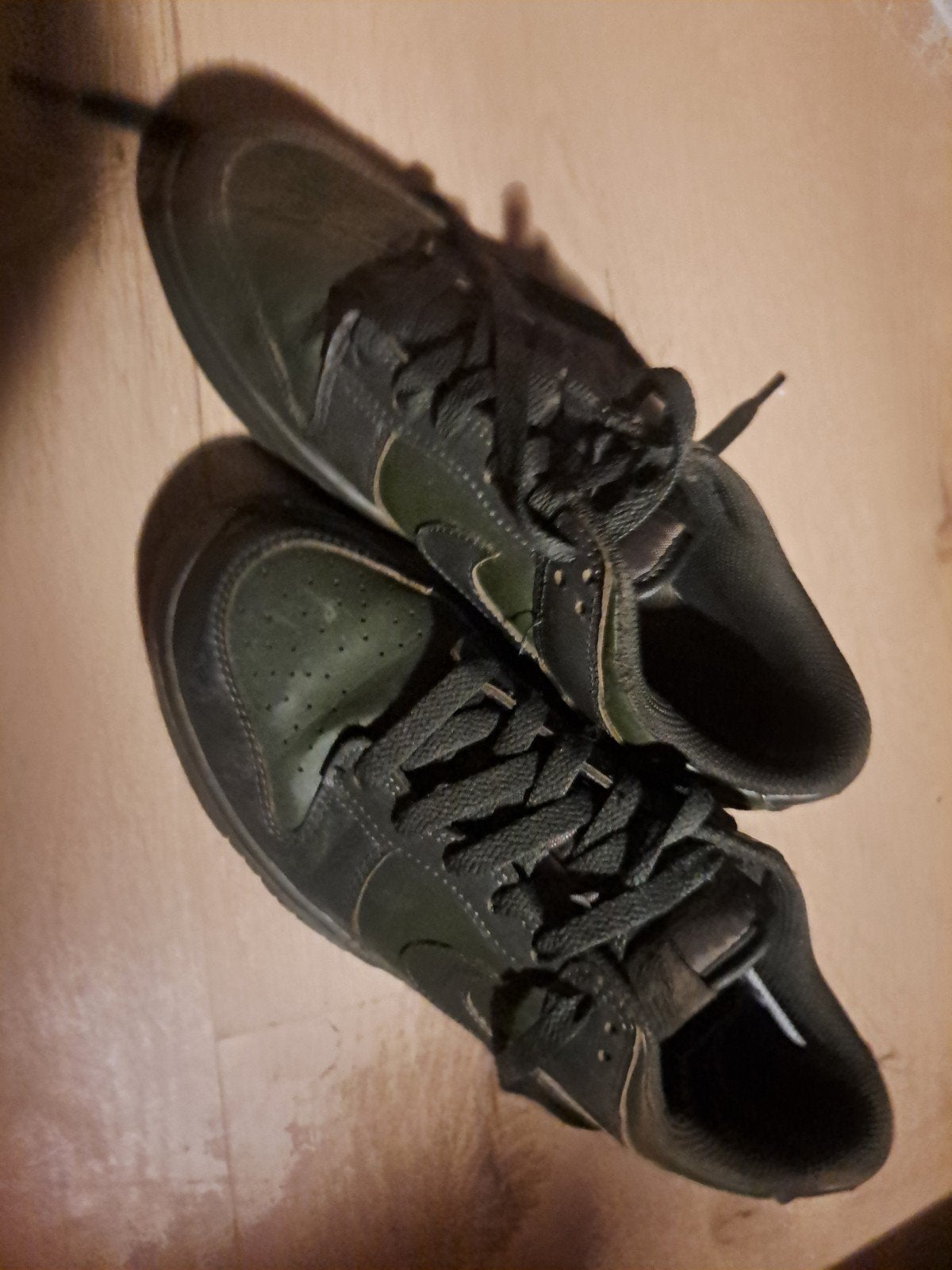 nike dunk low schoenen groen, Kleding | Heren, Overige kleuren, Nike, Ophalen of Verzenden, Zo goed als nieuw