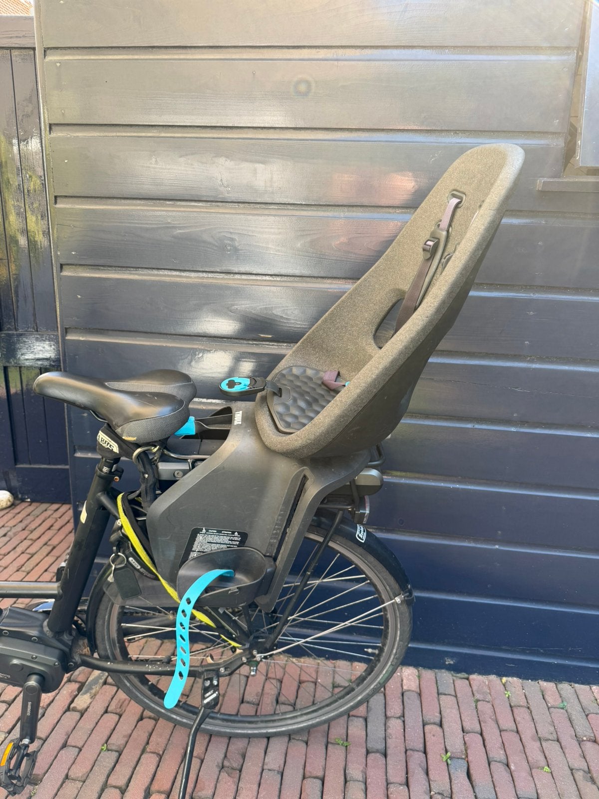 Thule Yepp Nexxt Maxi kinderzitje – zeer goede staat, Fietsen en Brommers, Fietsaccessoires | Fietsstoeltjes, Ophalen, Zo goed als nieuw