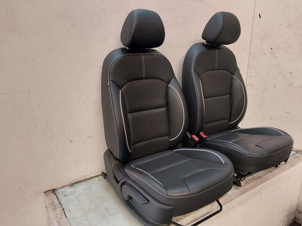 Interieur Kia Niro I (DE) (2018-08/2022-08), Info@kia.de, Kia Deutschland GmbH, Gebruikt, Theodor-Heuss-Allee 11, Frankfurt am Main 60486, , Duitsland