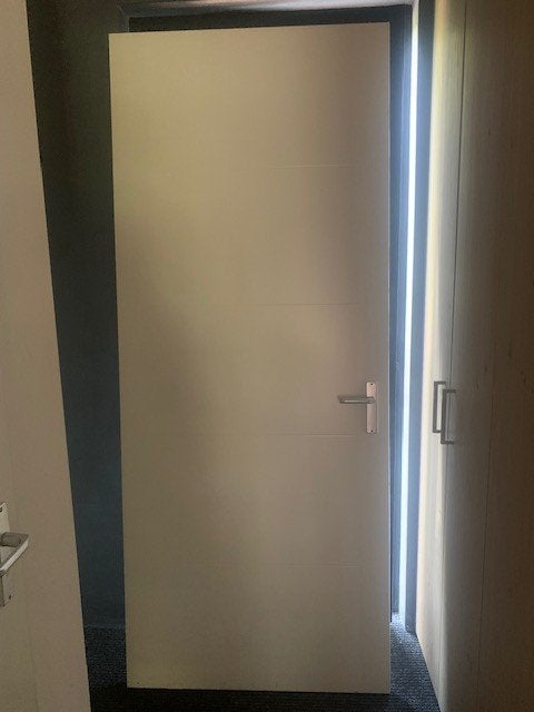 Opdek binnendeur met reliëf _ 131,5 x 93 cm, Ophalen, Kunststof, Gebruikt, 80 tot 100 cm
