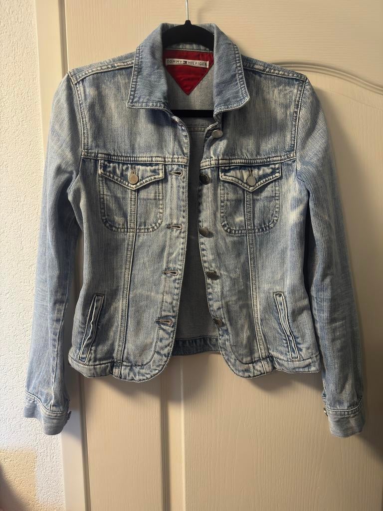 Tommy hilfiger spijkerjasje maat 36, Kleding | Dames, Jassen | Zomer, Gedragen, Maat 36 (S), Blauw, Verzenden