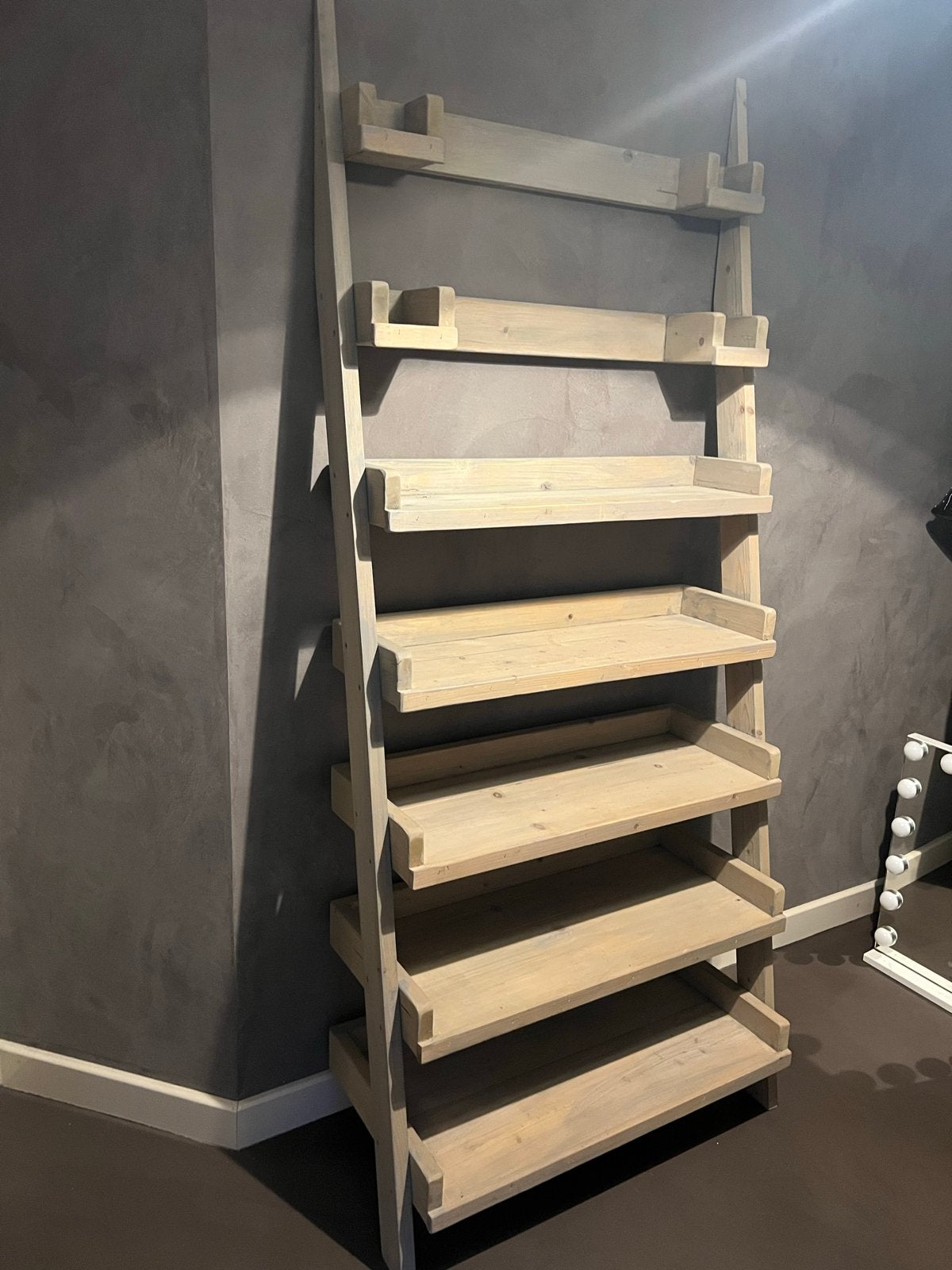 Houten ladderrek met 6 planken - Grijs/wit, Ophalen, Met plank(en), Gebruikt, 200 cm of meer