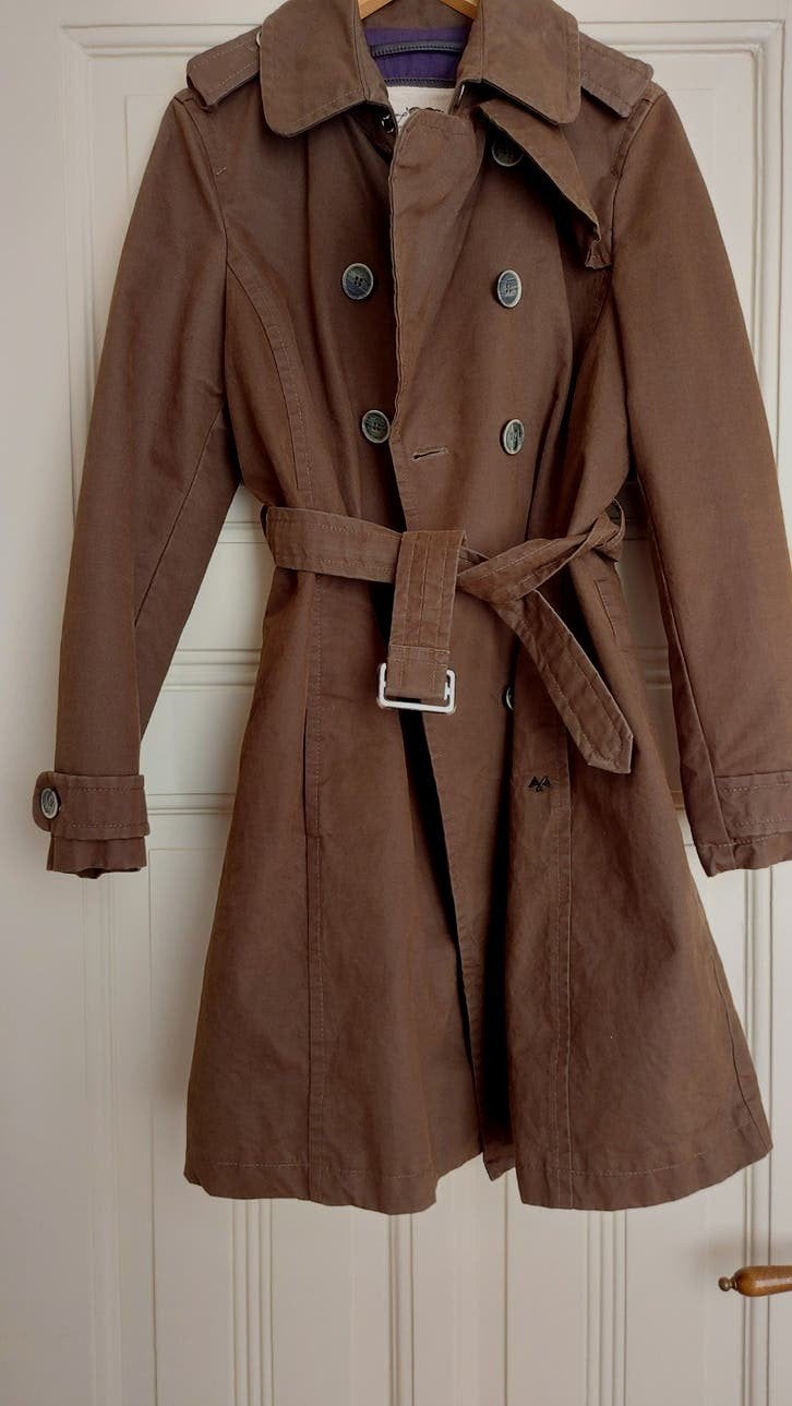 Burberry (Thomas) trenchcoat Sterke en stevige kwaliteits da, Maat 38/40 (M), Bruin, Ophalen of Verzenden, Zo goed als nieuw