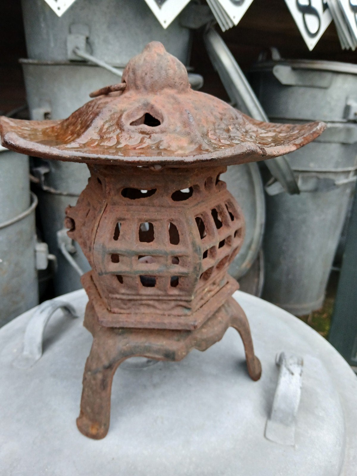 Gietijzeren Pagode Tuinlantaarn  Sfeer, Ophalen of Verzenden