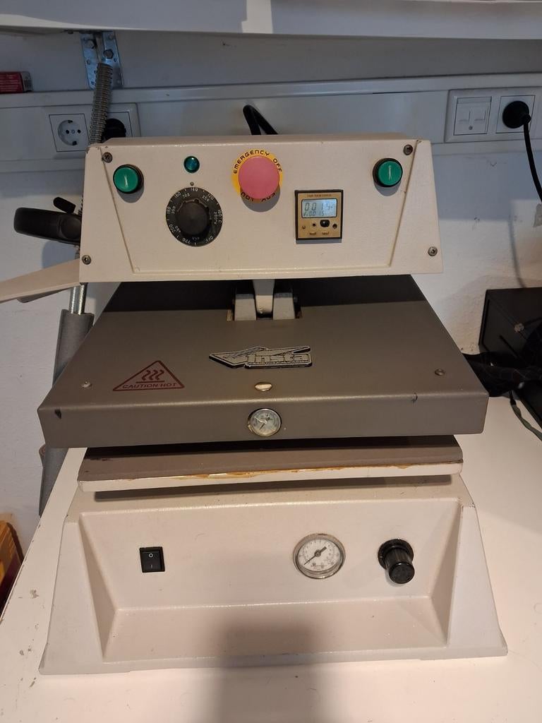 Insta 716 EUR Pneumatische Transferpers 38x38 cm, Hobby en Vrije tijd, Kledingapplicaties en Hotfix, Ophalen