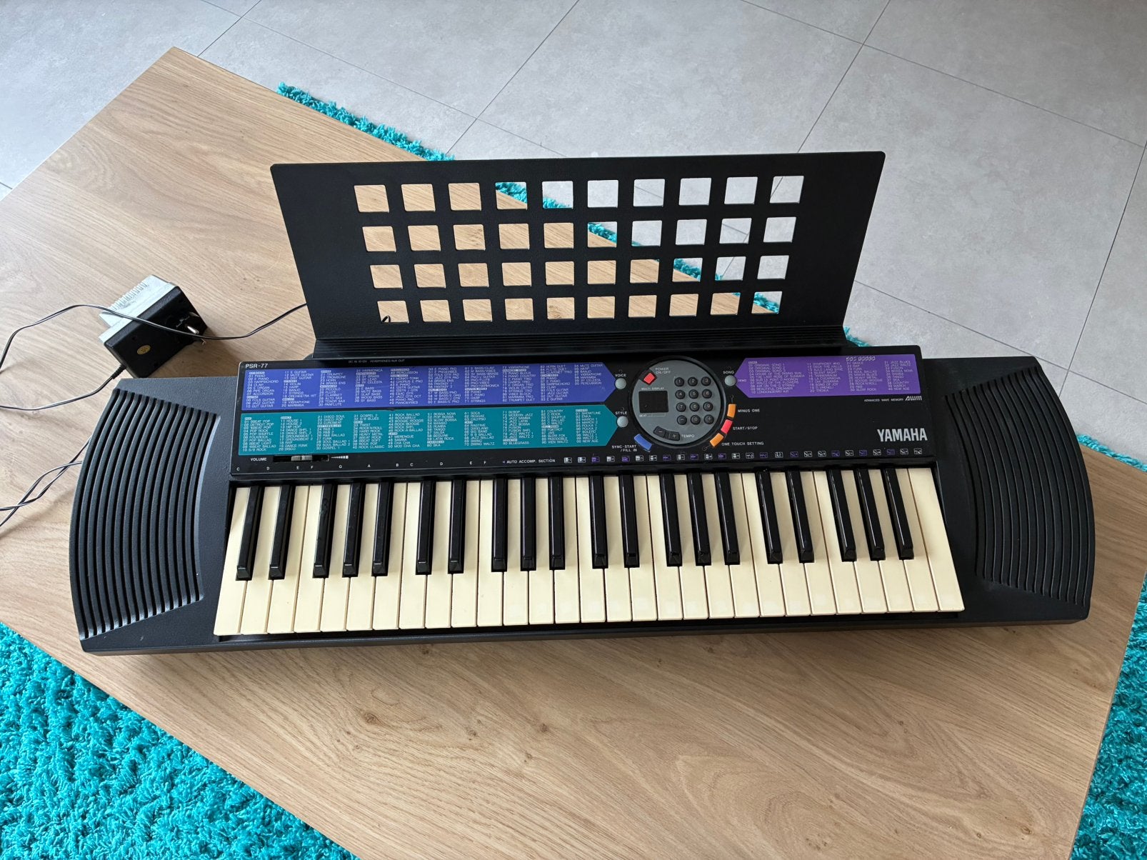 Yamaha PSR-77 draagbaar keyboard, Ophalen of Verzenden, Gebruikt, 49 toetsen, Yamaha