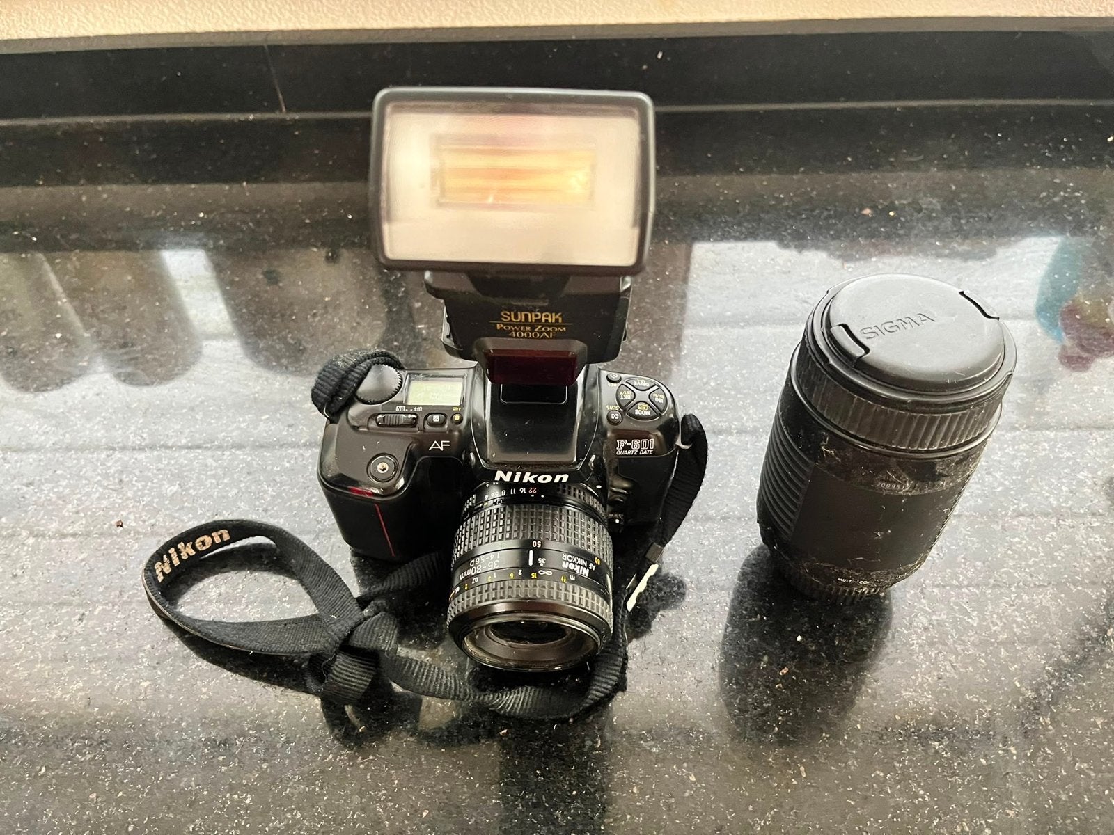 Nikon F-50 Spiegelreflexcamera met flitser en lens, Ophalen, Gebruikt, Spiegelreflex, Nikon