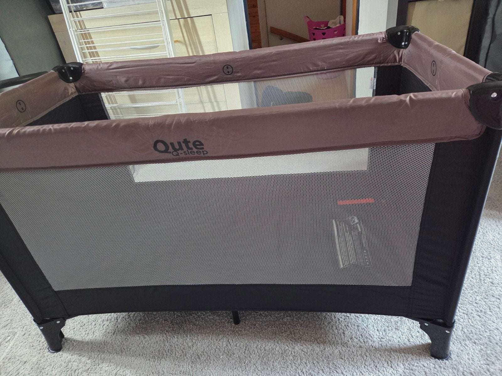 Qute Q-sleep campingbedje met Medicott matras, Kinderen en Baby's, Babywiegjes en Ledikanten, Ophalen