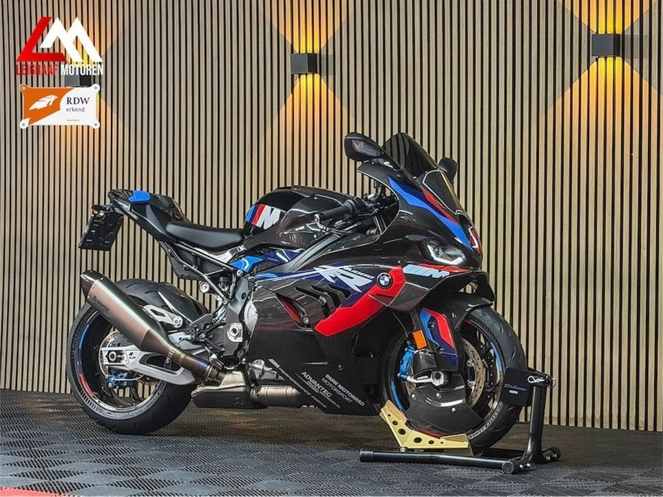 BMW M 1000 RR