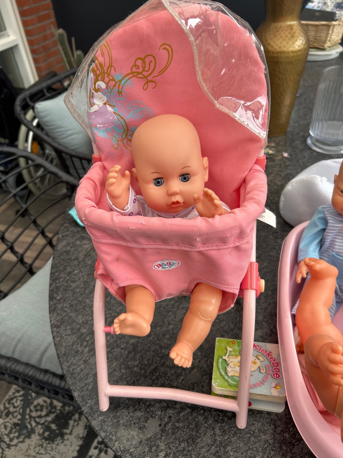 Baby Born poppen met accessoires en houten stapelbed, Ophalen of Verzenden, Gebruikt, Babypop