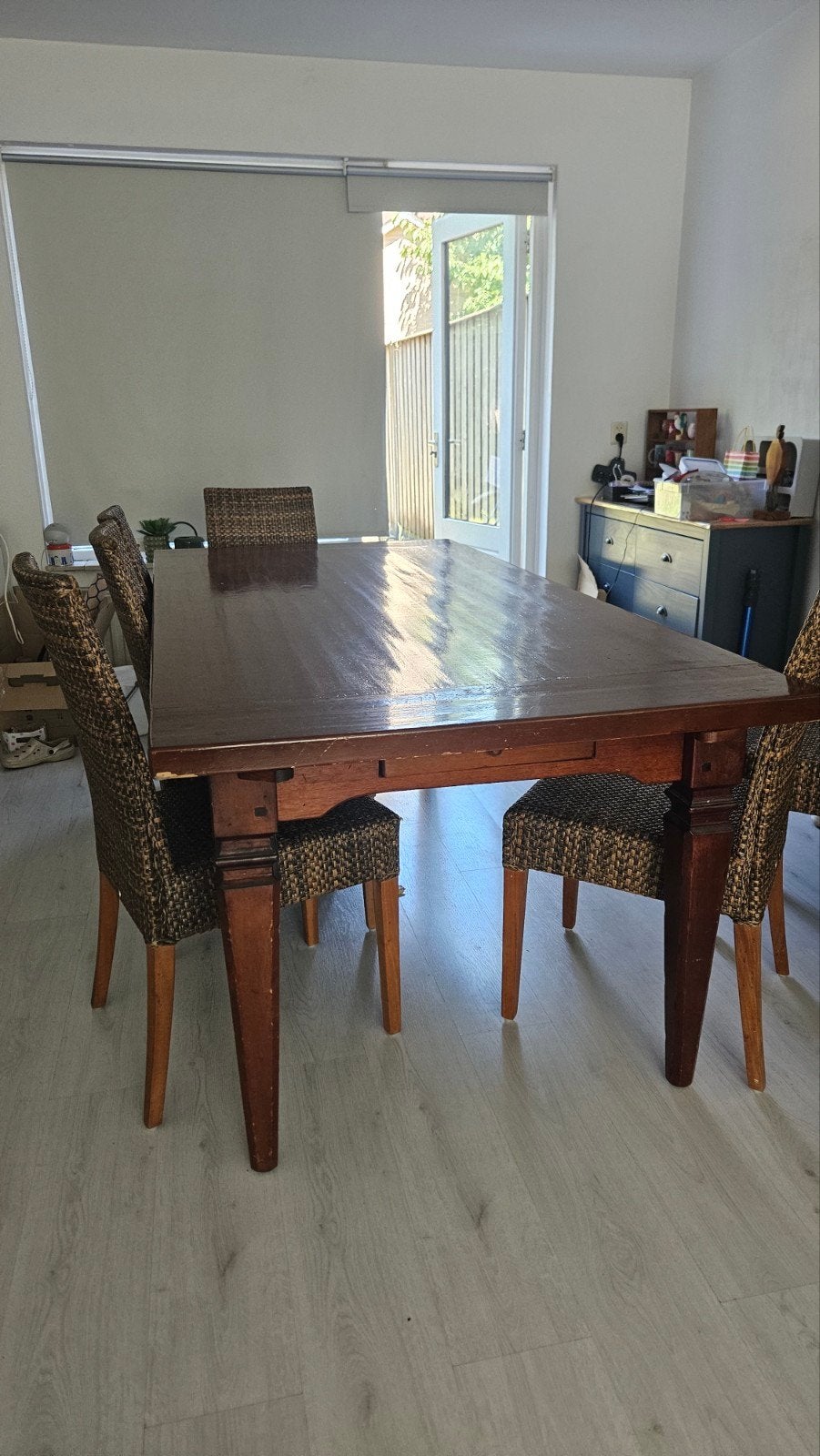 Robuuste houten tafel - 200x100x77 cm, Huis en Inrichting, Tafels | Eettafels, Gebruikt, 100 tot 150 cm, Ophalen of Verzenden