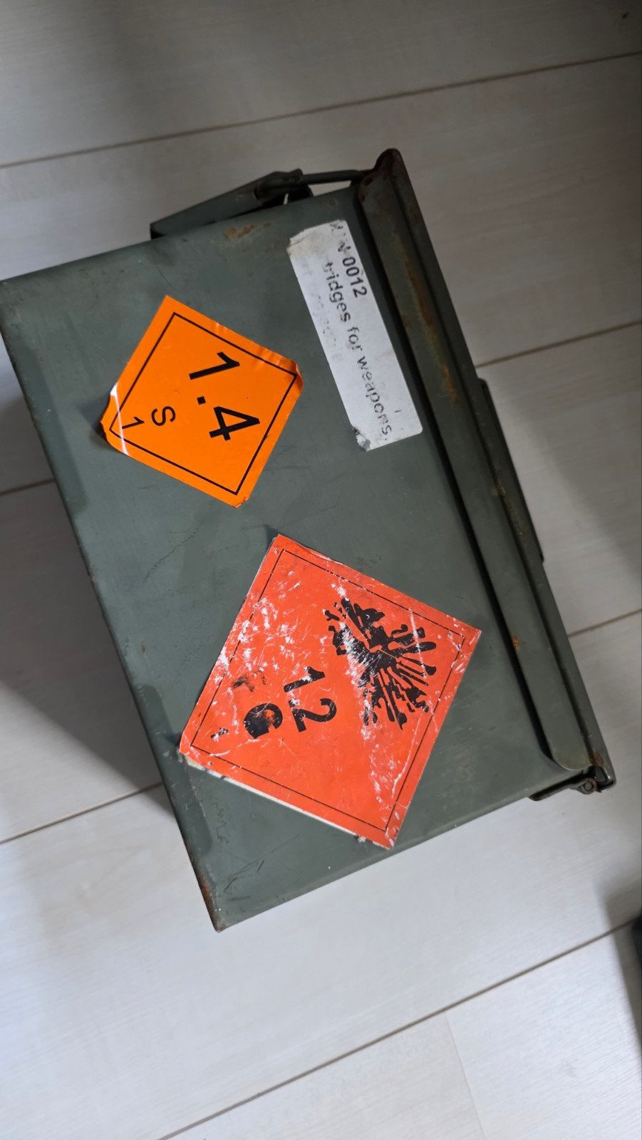 Originele RUAG metalen munitiekist - Legergroen l, Ophalen of Verzenden, Gebruikt