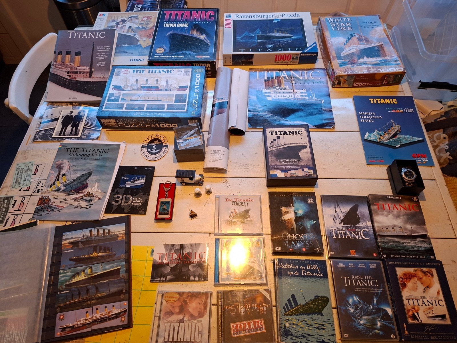 te koop, zeer grote Titanic verzameling, Ophalen, Zo goed als nieuw