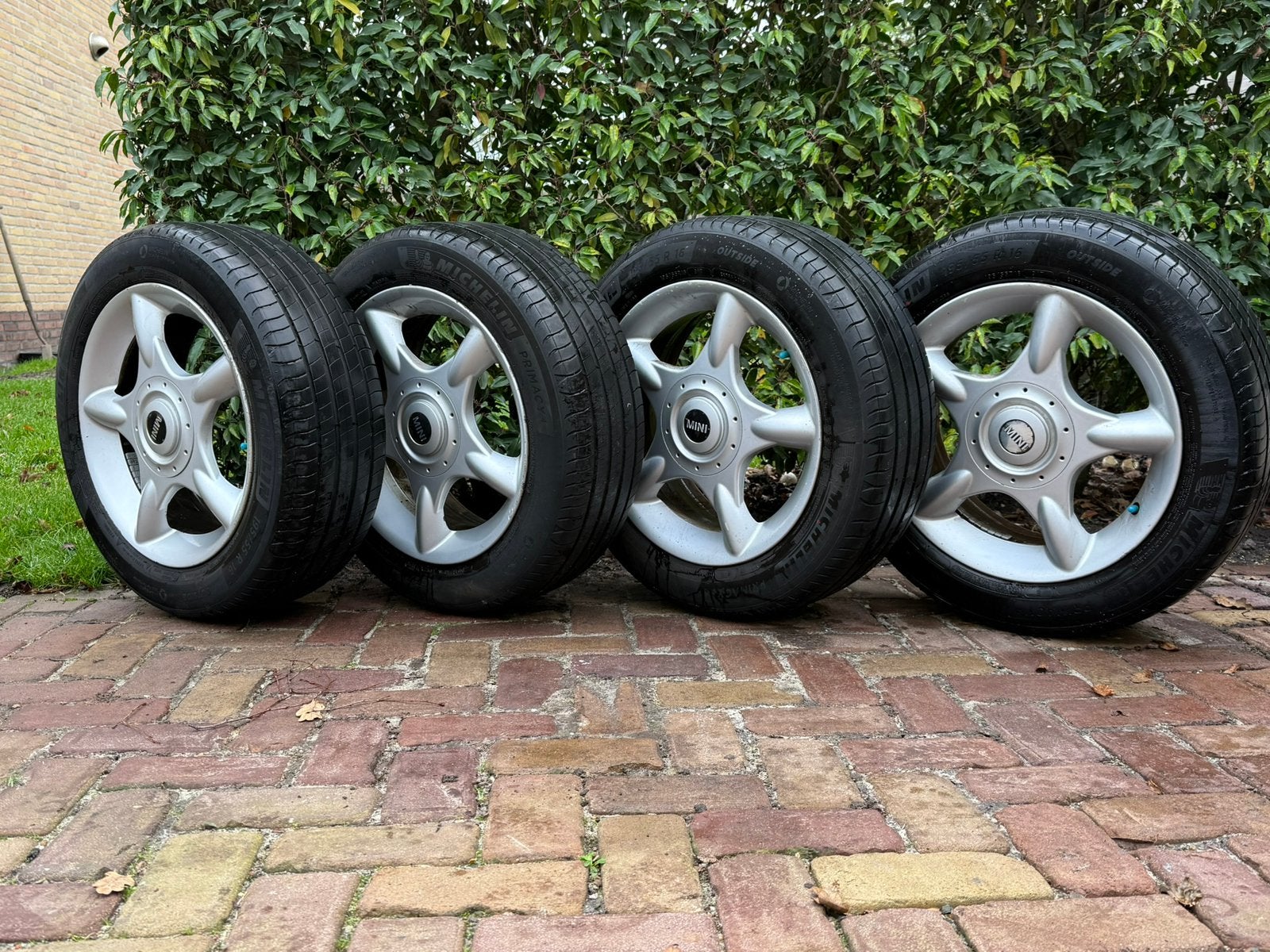 195/55 R16 Set MINI velgen Michelin Primacy 4 zomerbanden, Auto-onderdelen, Banden en Velgen, Ophalen, Gebruikt, 16 inch, Banden en Velgen