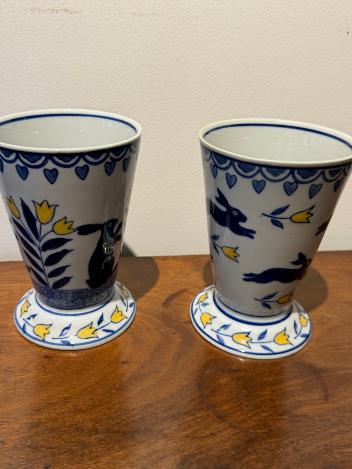Set van 2 vazen met haasjes en tulpen - Des Pots, Ophalen of Verzenden