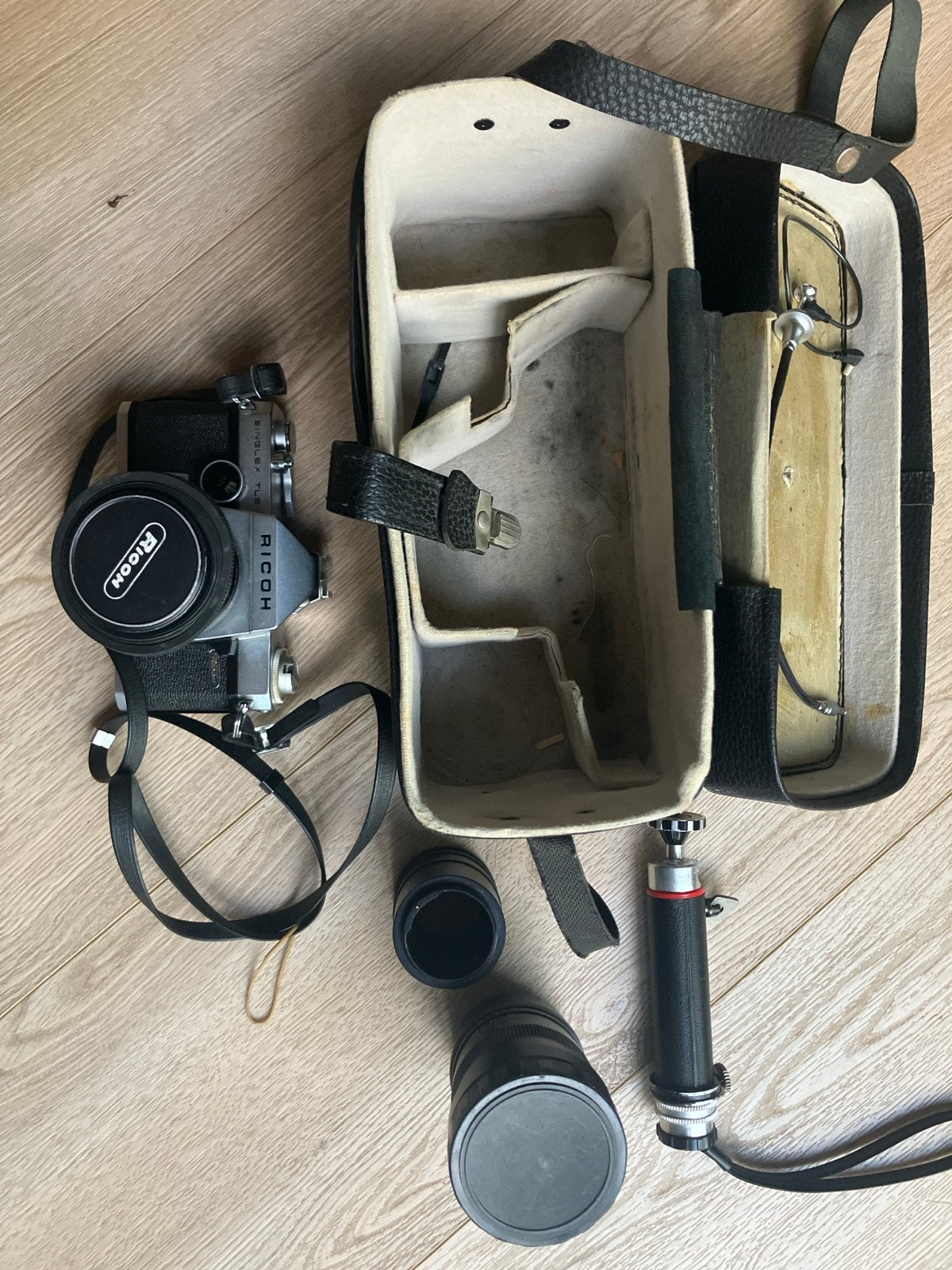 Ricoh Singlex TLS Spiegelreflexcamera met accessoires, Audio, Tv en Foto, Ophalen of Verzenden, Gebruikt, Spiegelreflex, Overige Merken