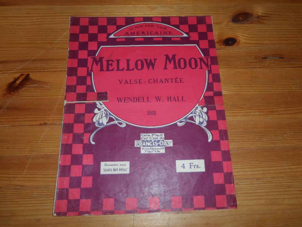 Mellow moon - wendell w. Hall, Zang, Gebruikt, Ophalen of Verzenden, Artiest of Componist