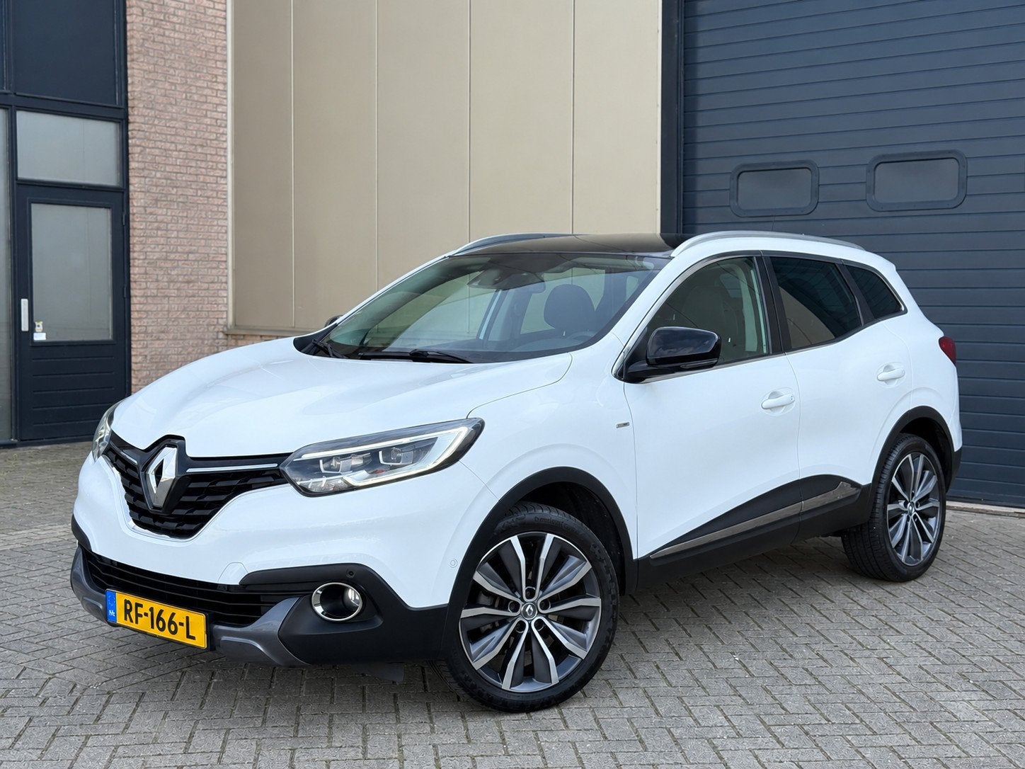 Renault Kadjar 1.2 TCe Bose 2017 Luxe Automaat Volledig ondh, Kadjar, Gebruikt, Euro 6, 4 cilinders