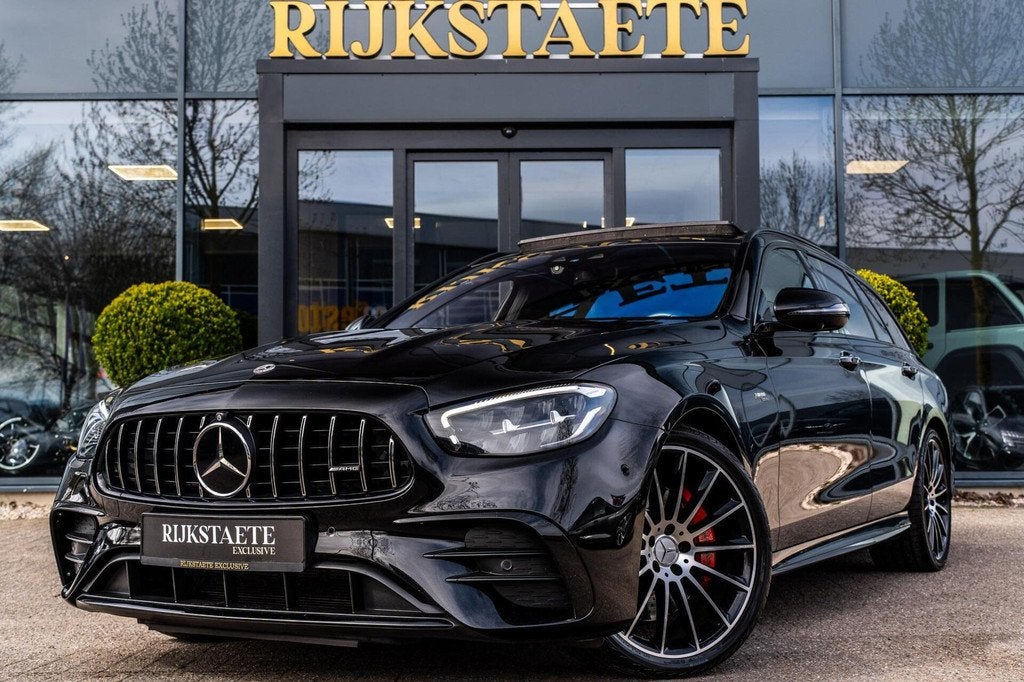 Mercedes E-klasse Estate AMG E53 4MATIC|PANO|360|BURMESTER, Auto's, Automaat, 435 pk, Gebruikt, Zwart
