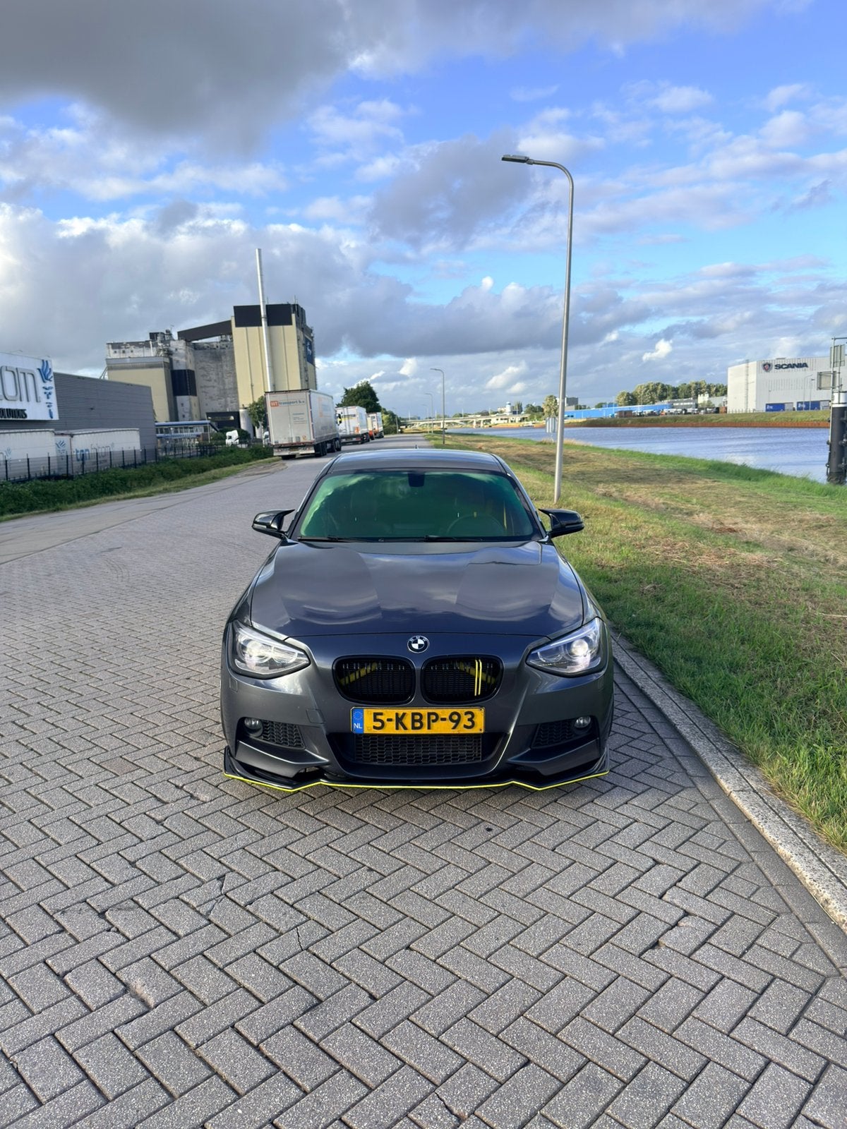 BMW 1-Serie 116I, Auto's, BMW, 1-Serie, Zwart, 4 cilinders, 1200 kg