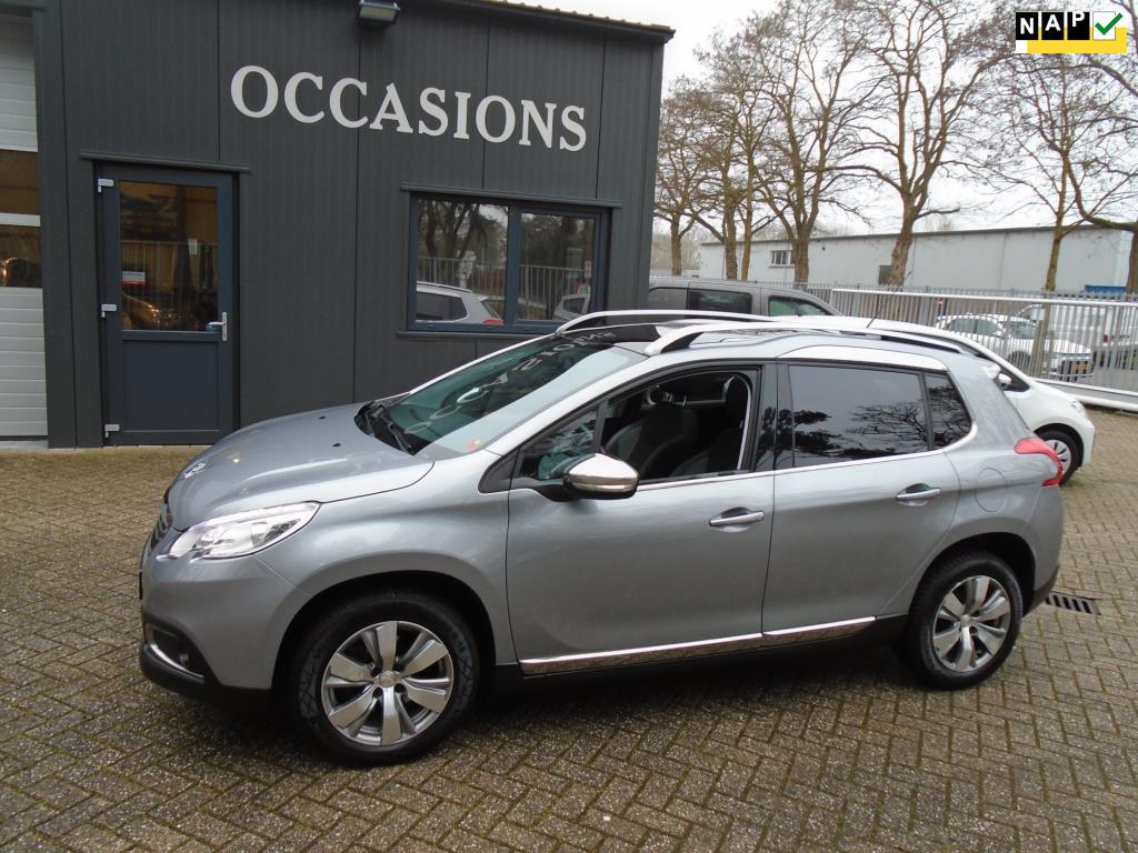 Peugeot 2008 1.2 PureTech Allure, Gebruikt, 1270 kg, 49 €/maand, Origineel Nederlands