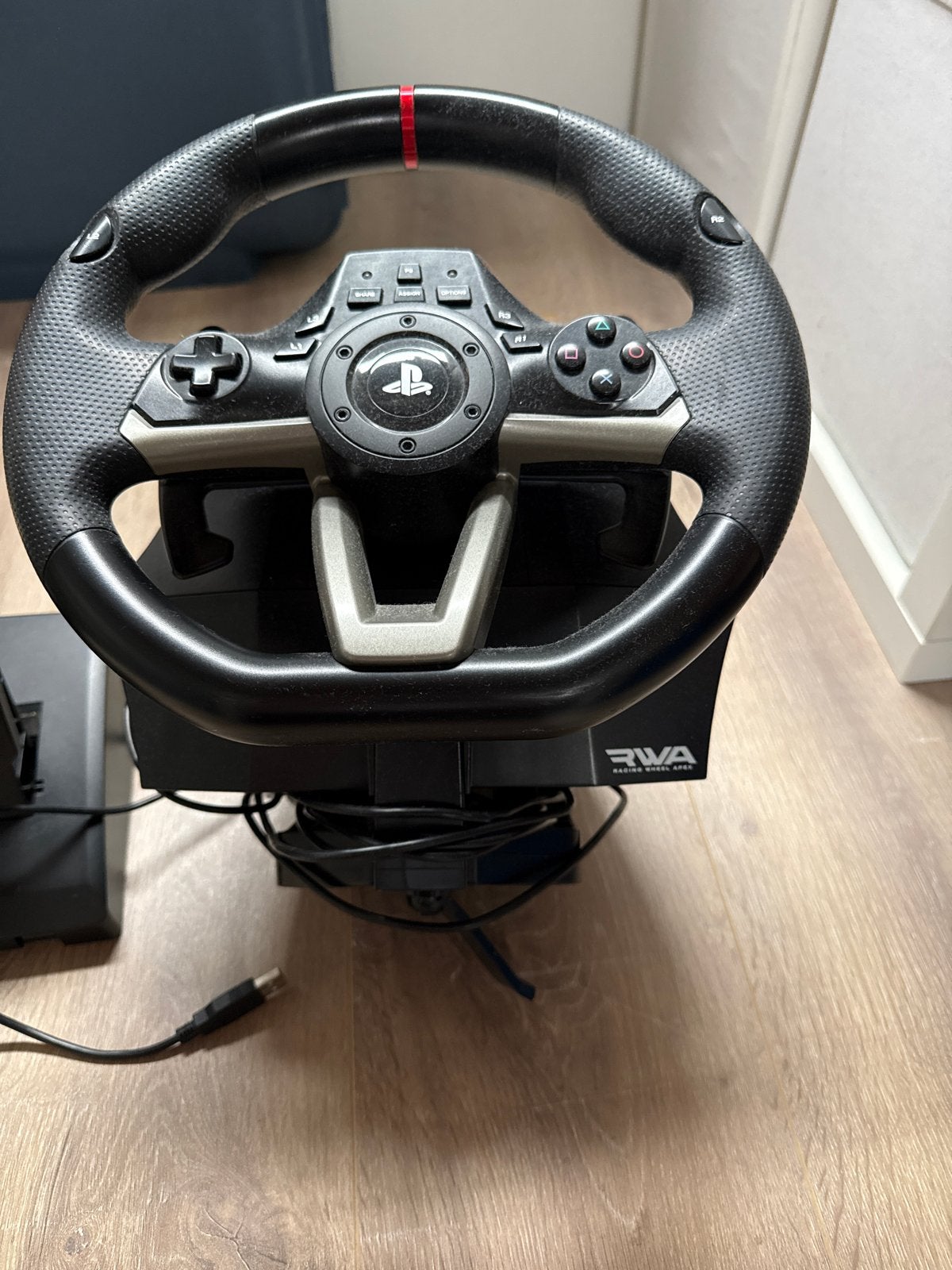 Hori Racing Wheel Apex (RWA) voor PS4/PS5/PC, Ophalen, Zo goed als nieuw, Stuur of Pedalen, PlayStation 4
