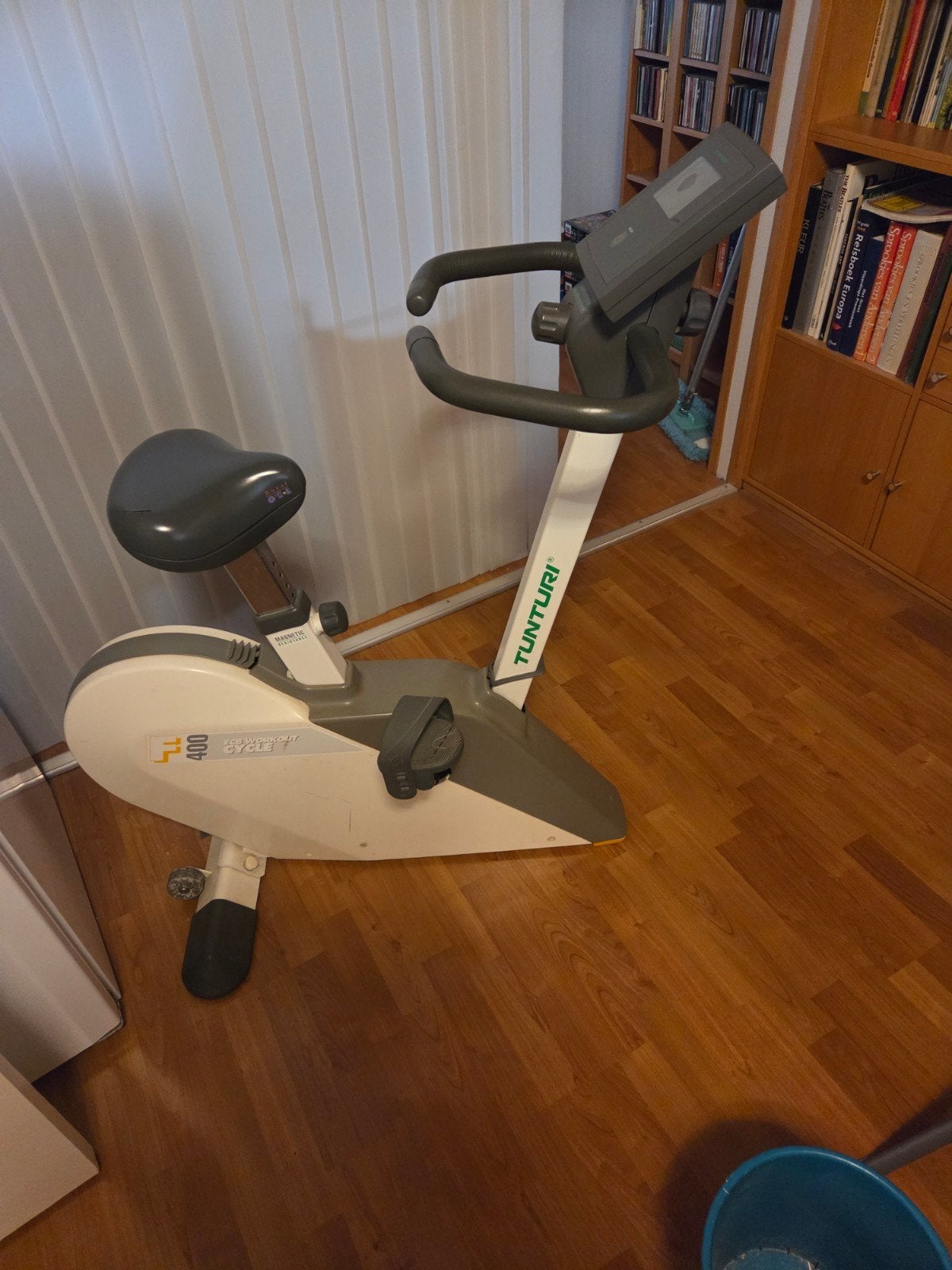 Tunturi F400 Hometrainer, Sport en Fitness, Ophalen, Gebruikt, Benen, Hometrainer