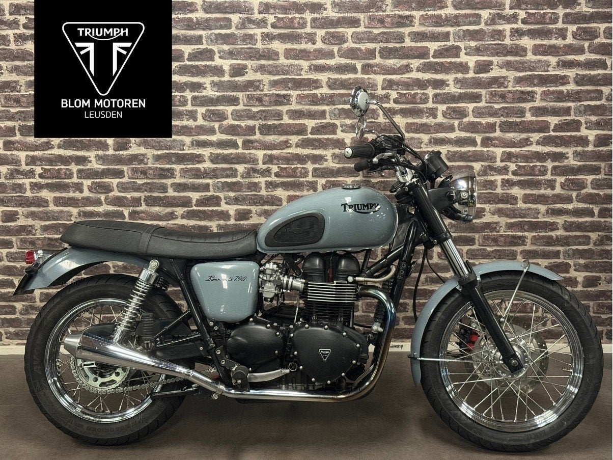 Triumph BONNEVILLE T100 (bj 2006), Triumph Motocycles, Triumph.Benelux@triumph.co.uk, Overig, De Droogmakerij 40A
1851 LX   Heiloo, NL