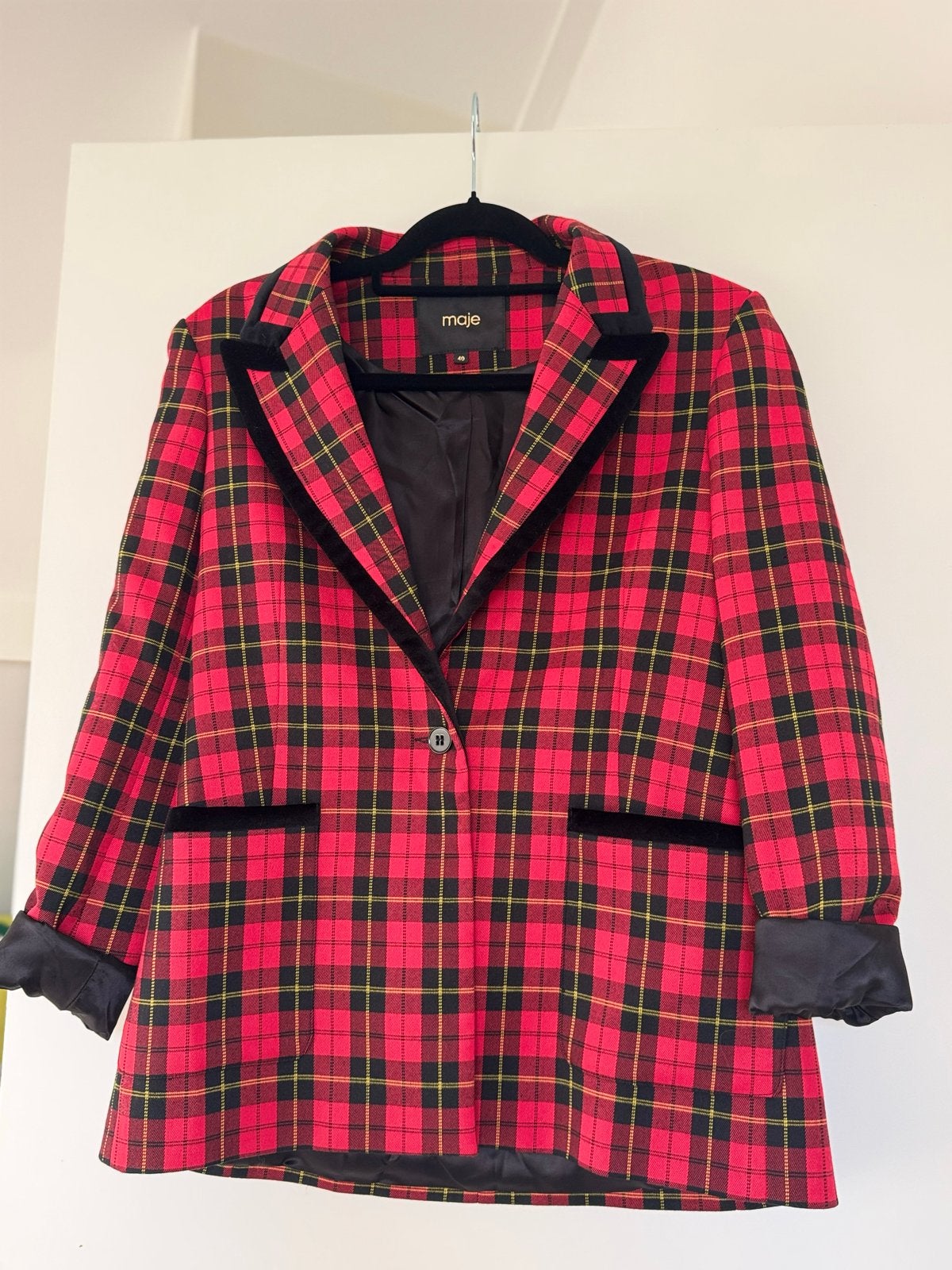 Maje geruite blazer rood/zwart - Maat 40 (M), Maat 38/40 (M), Ophalen of Verzenden, Zo goed als nieuw, Jasje