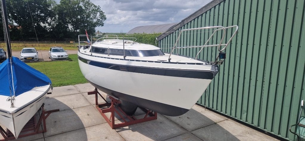 Friendship 28, 9 m, Gebruikt, Binnenboordmotor, Diesel