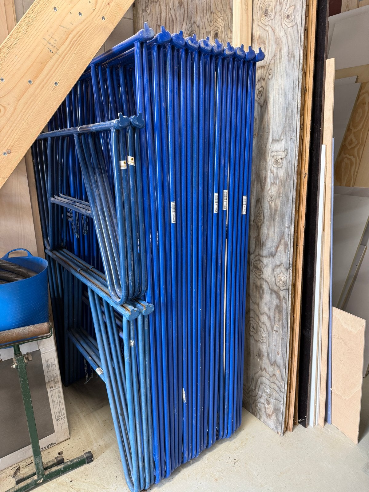 10 stuks Blauwe klapschragen- Gebruikt maar in goede staat, Ophalen, Gebruikt, Gevelsteiger, Minder dan 2 meter