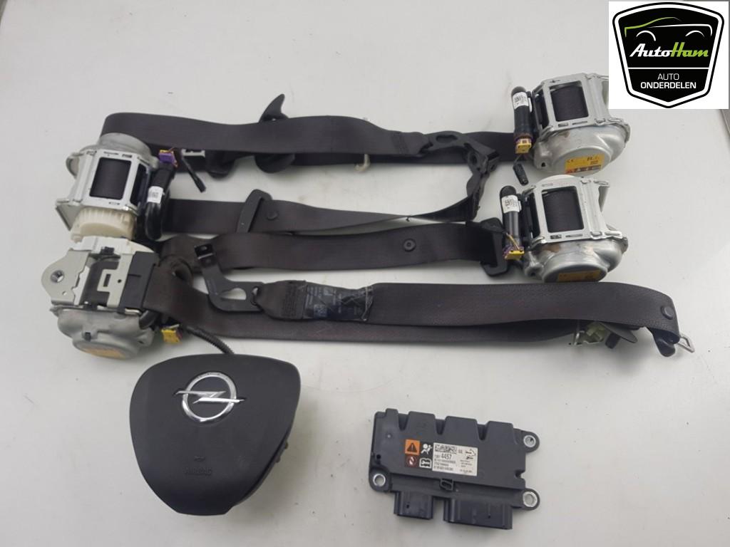 Airbag Set + Dashboard Opel Astra K Sports Tourer 39030033, Auto-onderdelen, Gebruikt, Bahnhofsplatz, Rüsselsheim am Main 65423, , Duitsland