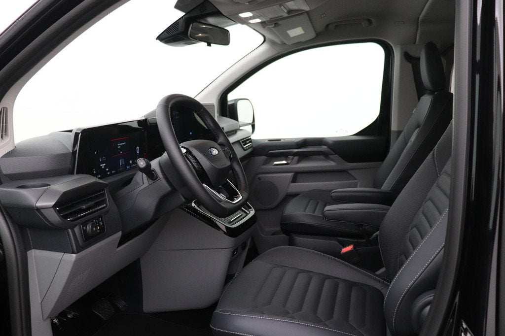 Ford Transit Custom Tourneo 340 2.5 PHEV L1H1 Titanium X | 8, Gebruikt, Zwart, Plug-in hybride, Bedrijf