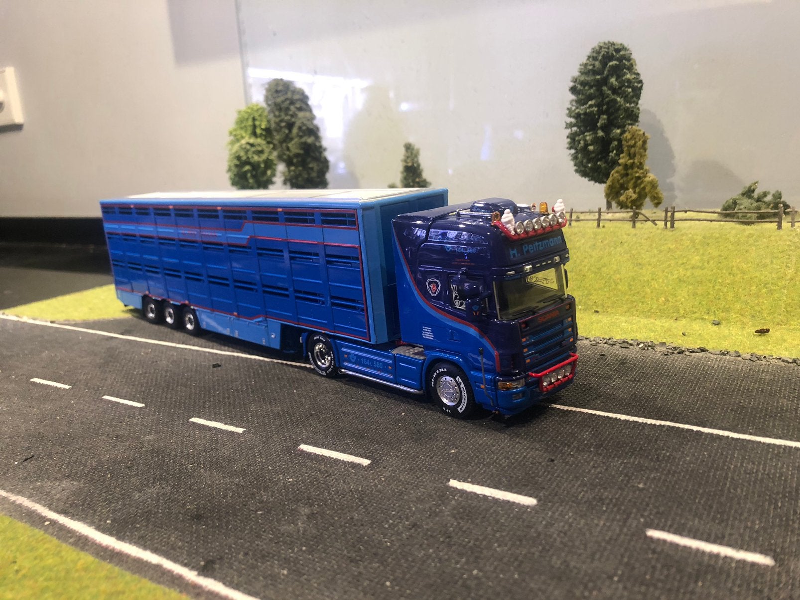 Scania 164 met veetrailer / veeoplegger van Peitzmann, Ophalen of Verzenden, Zo goed als nieuw, Bus of Vrachtwagen, Wsi