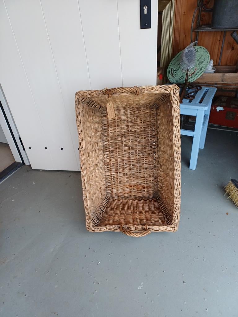 Oude Grote  Brocante Wasmand, Ophalen of Verzenden