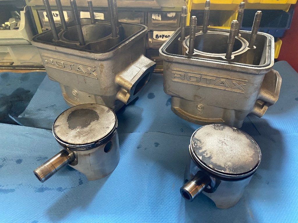 Rotax 582/587 cilinders en zuigers, Ophalen of Verzenden, Gebruikt, Motor en Techniek