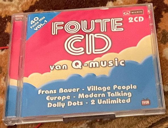 Village People, foute cd van w-music, vol.1, 40 hits, 2 cd, Pop, Ophalen of Verzenden, Zo goed als nieuw, Verzamelalbum