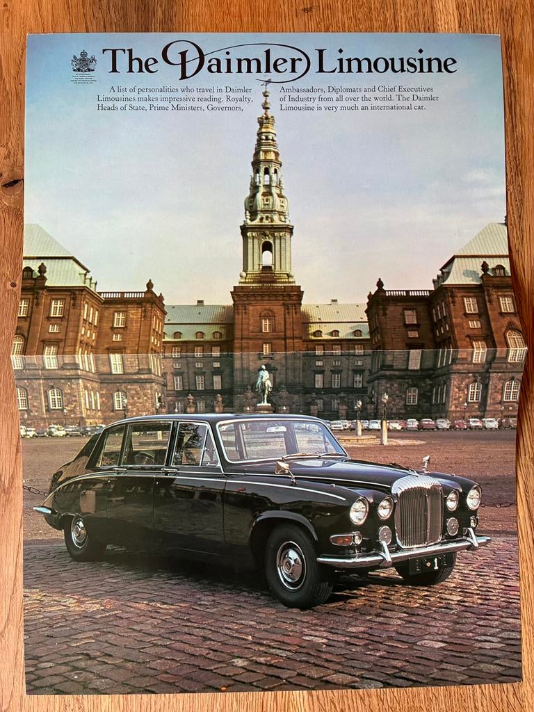 Daimler Limousine brochure, Boeken, Auto's | Folders en Tijdschriften, Ophalen of Verzenden, Zo goed als nieuw, Overige merken