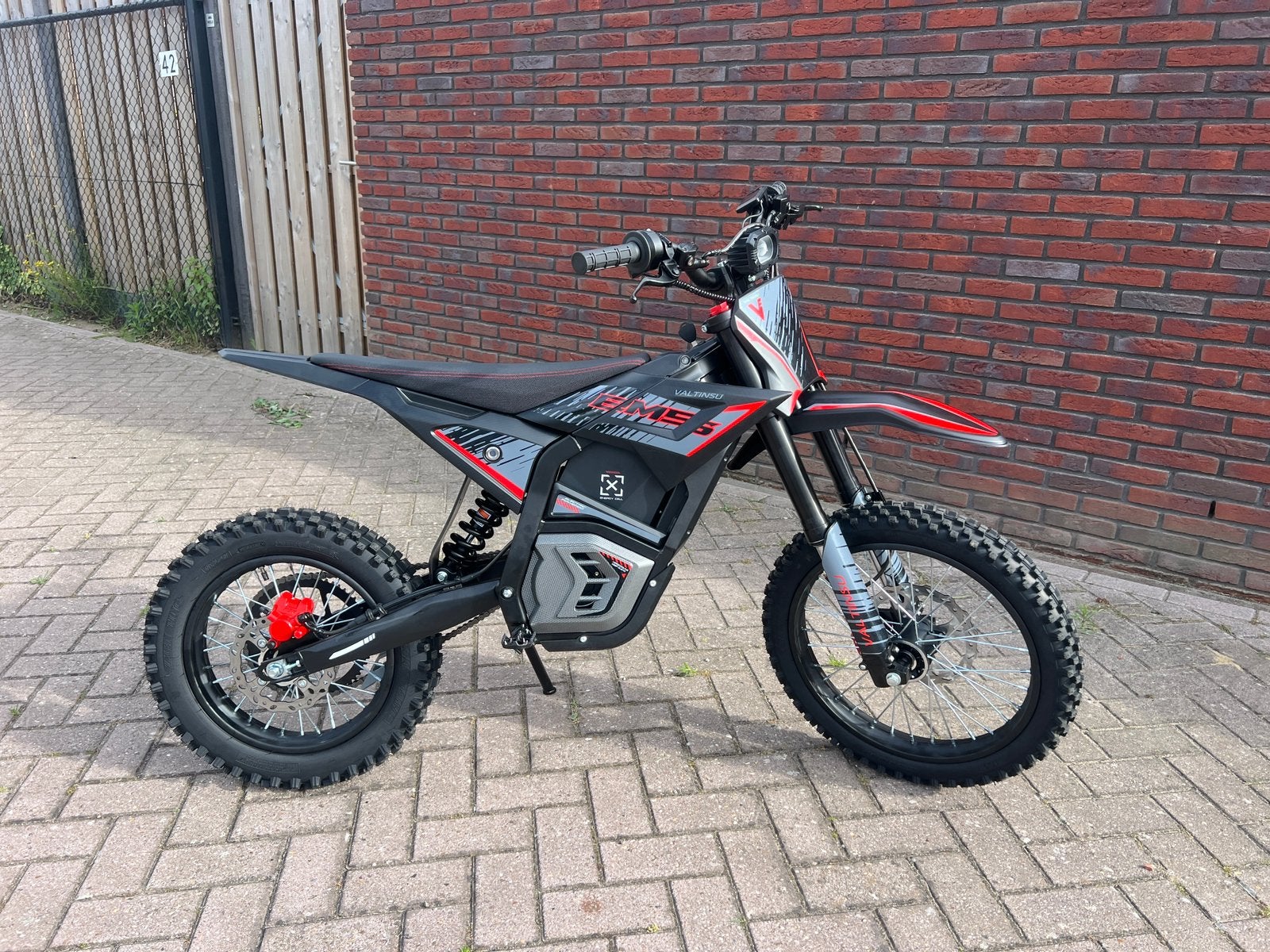 NIEUW: Valtinsu EM-5 Pro 4800W surron GRATIS VERZENDING NL, Ophalen of Verzenden, Zo goed als nieuw