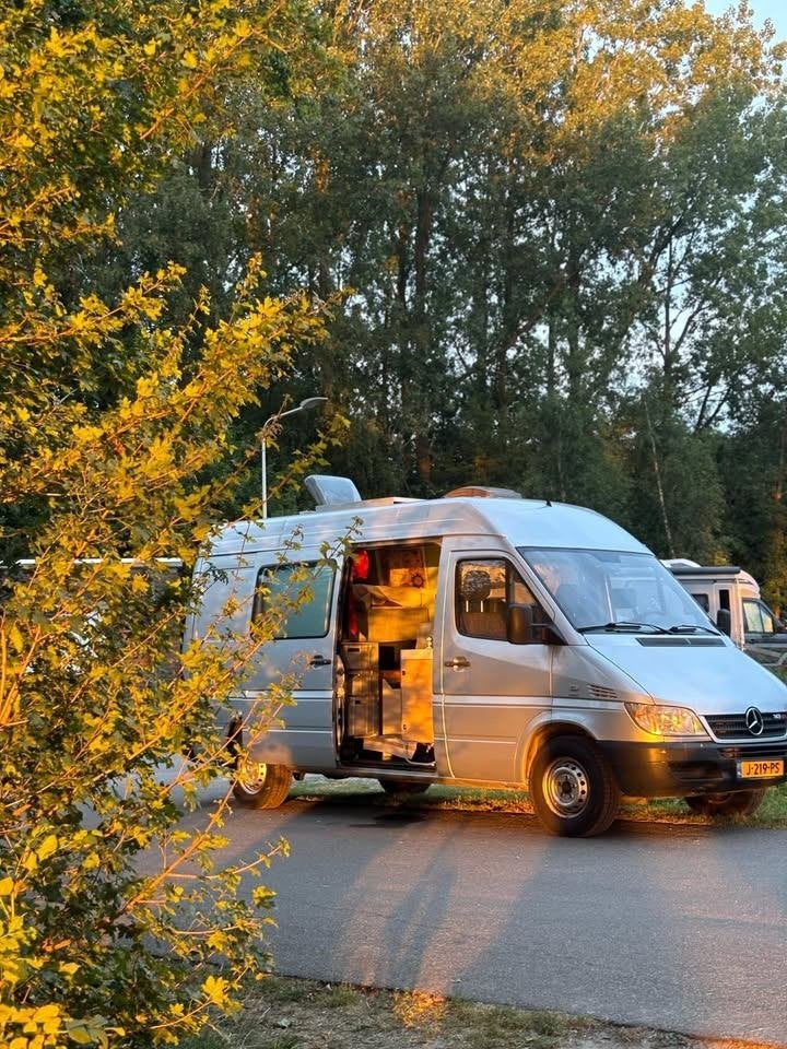 Camper Mercedes Sprinter 313CDI - L2H2, Caravans en Kamperen, Campers, Chemisch toilet, Buscamper of Camperbus, Mercedes-Benz