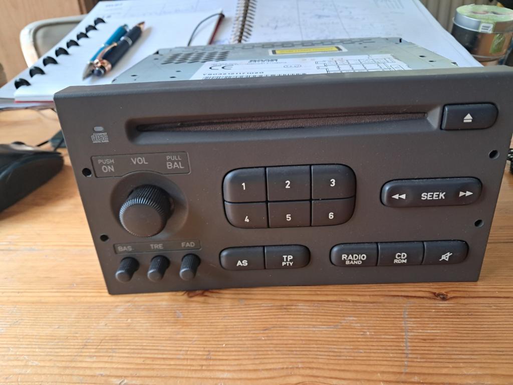 Saab radio cd speler  2002?, Auto diversen, Ophalen of Verzenden