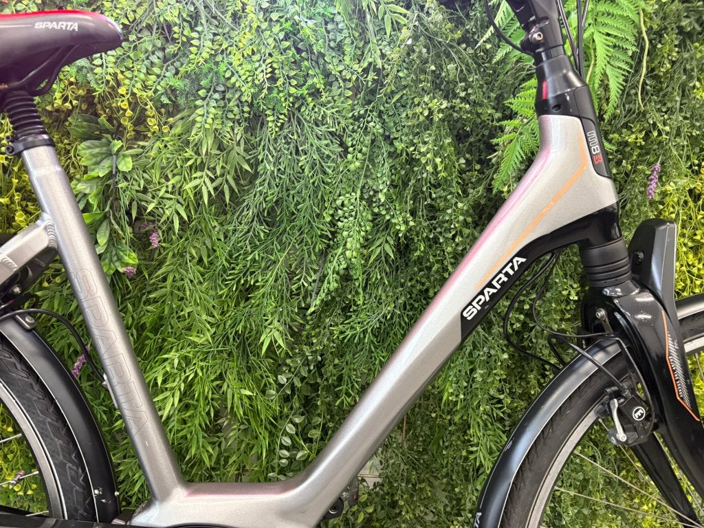 Sparta M8B | Bosch Active Line Plus | 500Wh | 57CM, Sparta, Info@accell-group.com, 50 km per accu of meer, 55 tot 59 cm