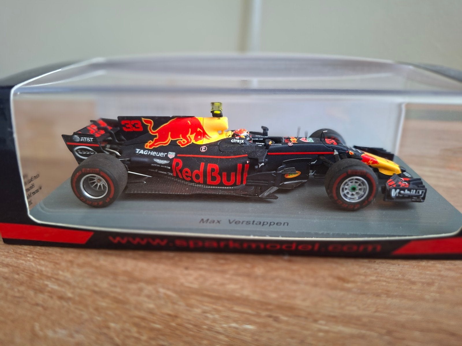 Spark Max Verstappen RB13 Maleisië 2017 1:43 F1 Formule 1, Ophalen of Verzenden, Zo goed als nieuw, Auto, Overige merken