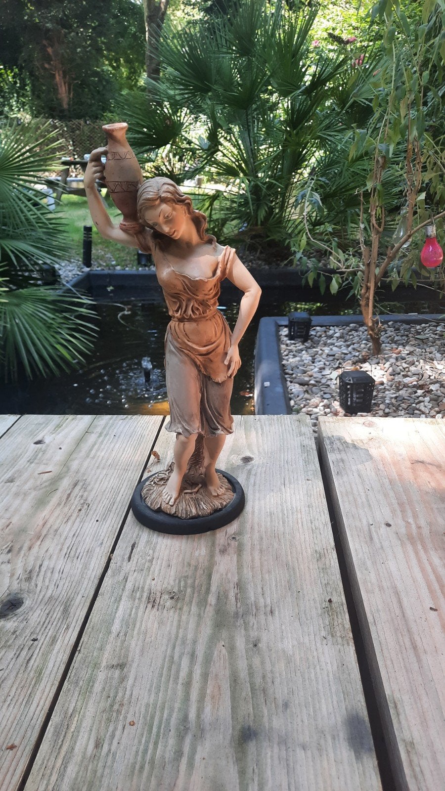 Decoratief beeld vrouw met kruik - Tuinbeeld, Ophalen of Verzenden, Gebruikt, Mens