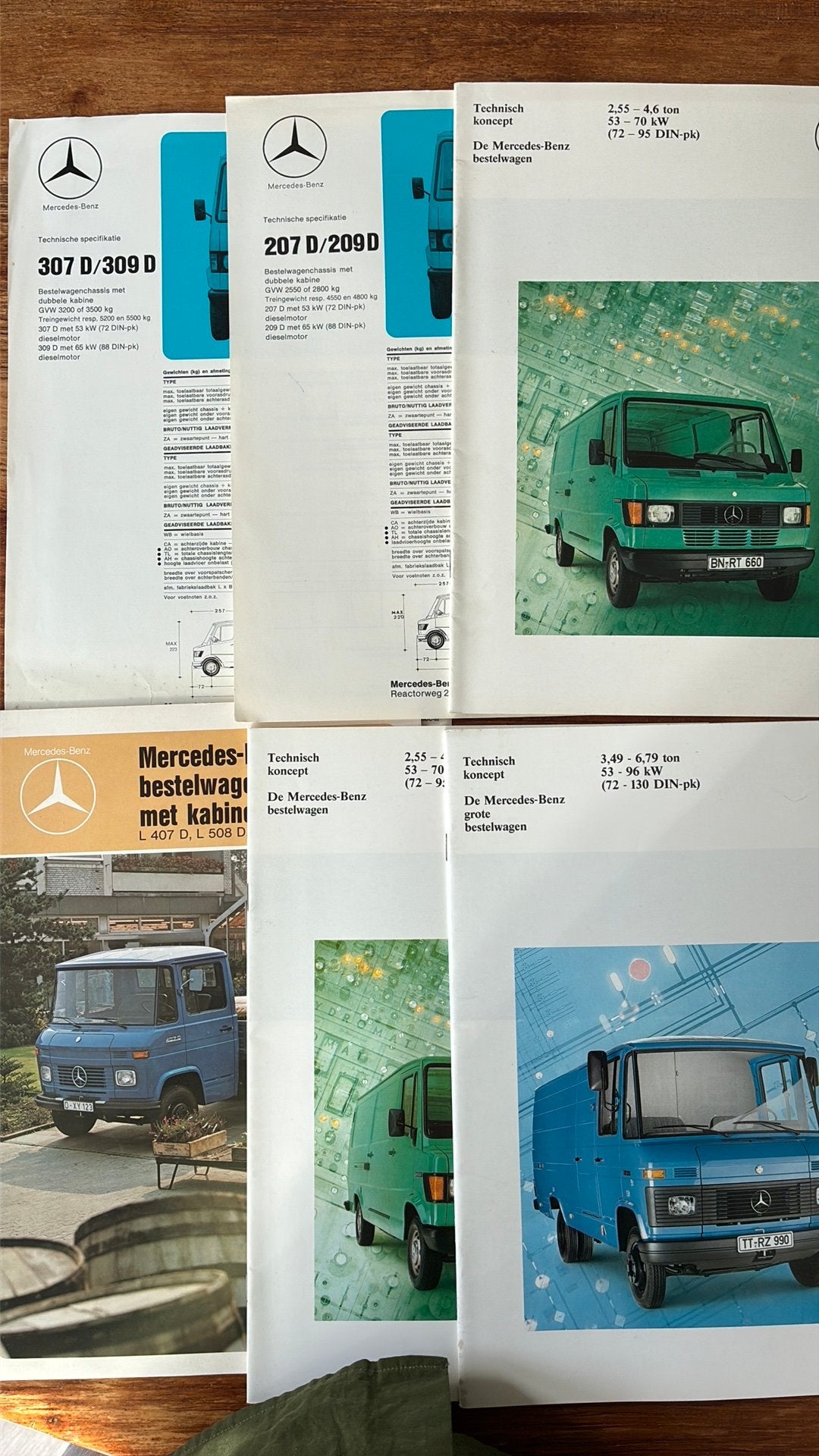 6x Mercedes-Benz bestelwagen brochure, Boeken, Ophalen of Verzenden, Zo goed als nieuw, Mercedes