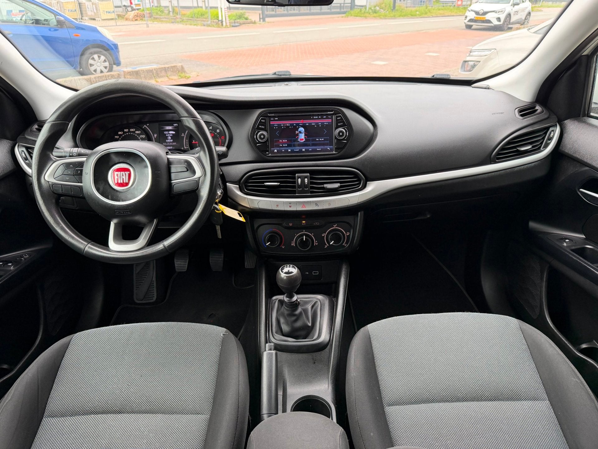 Fiat Tipo Stationwagon 1.4 Street Airco|NAVI|Bluetooth|6Bak, Auto's, Voorwielaandrijving, 12 maanden, Stof, Gebruikt